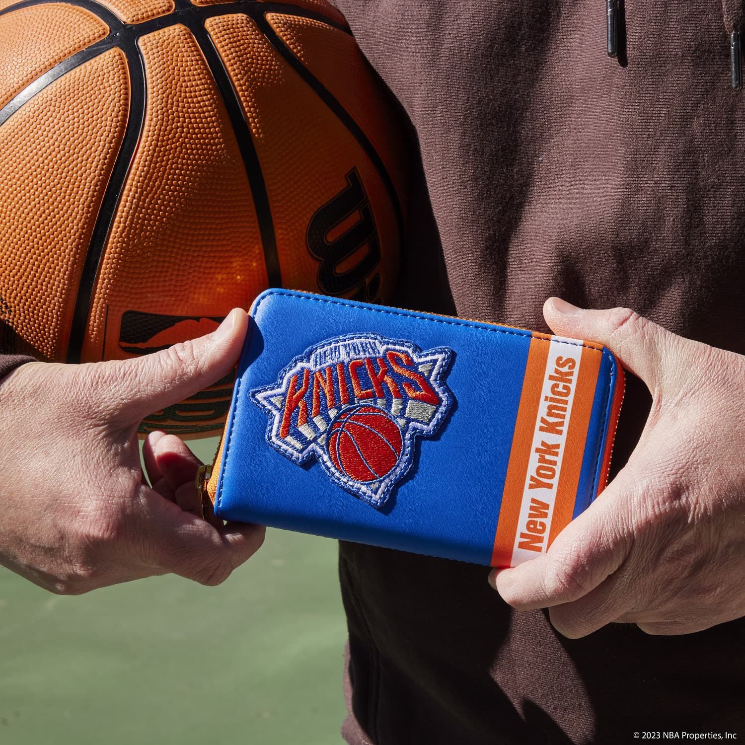 NBA New York Knicks Patch Icons Zip Around Wallet - Image 8