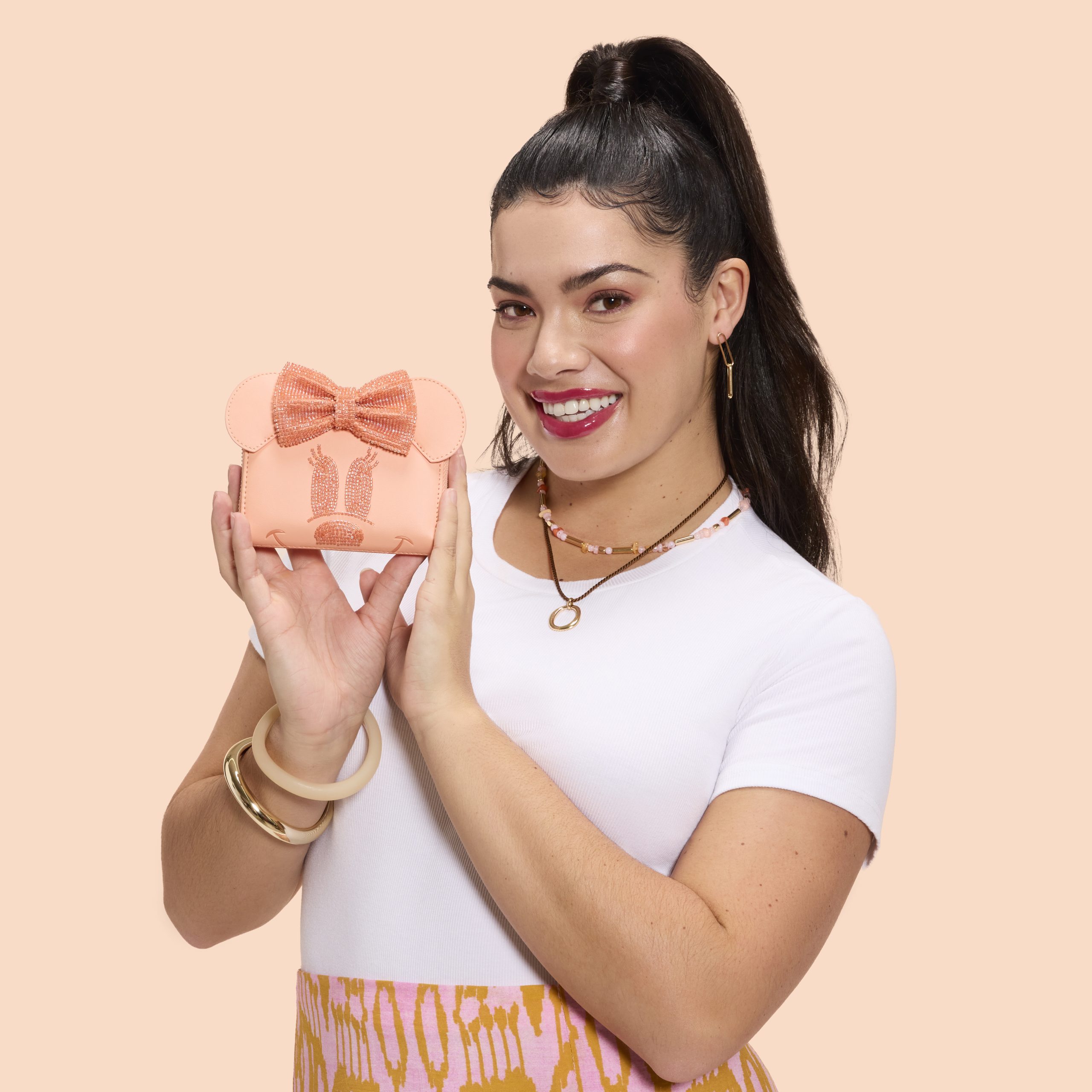 Minnie Mouse Exclusive Coral Zip Around Wallet - Image 2